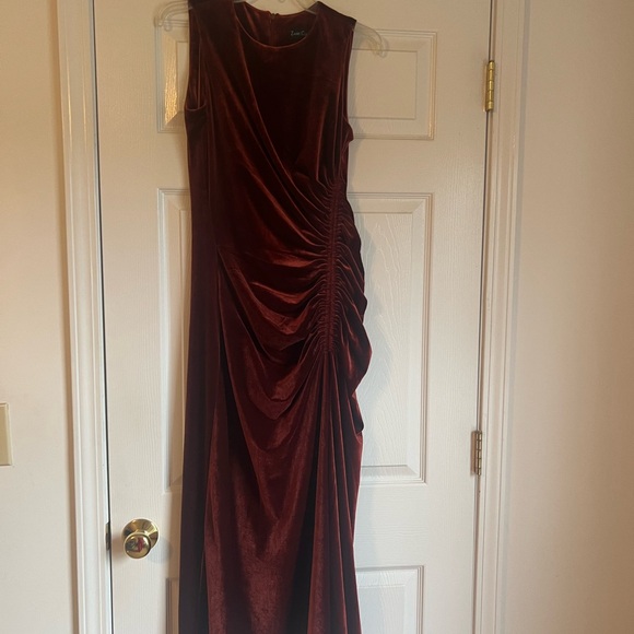 Zarr Collection Cocktail Dress - Picture 2 of 3